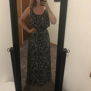 Black Tropical/Floral Maxi Dress